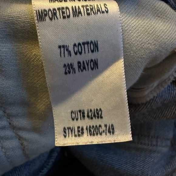 CITIZENS OF HUMANITY LIYA HI-LO HEM CLASSIC FIT JEANS size 25 style 1620C-749 - Picture 7 of 9